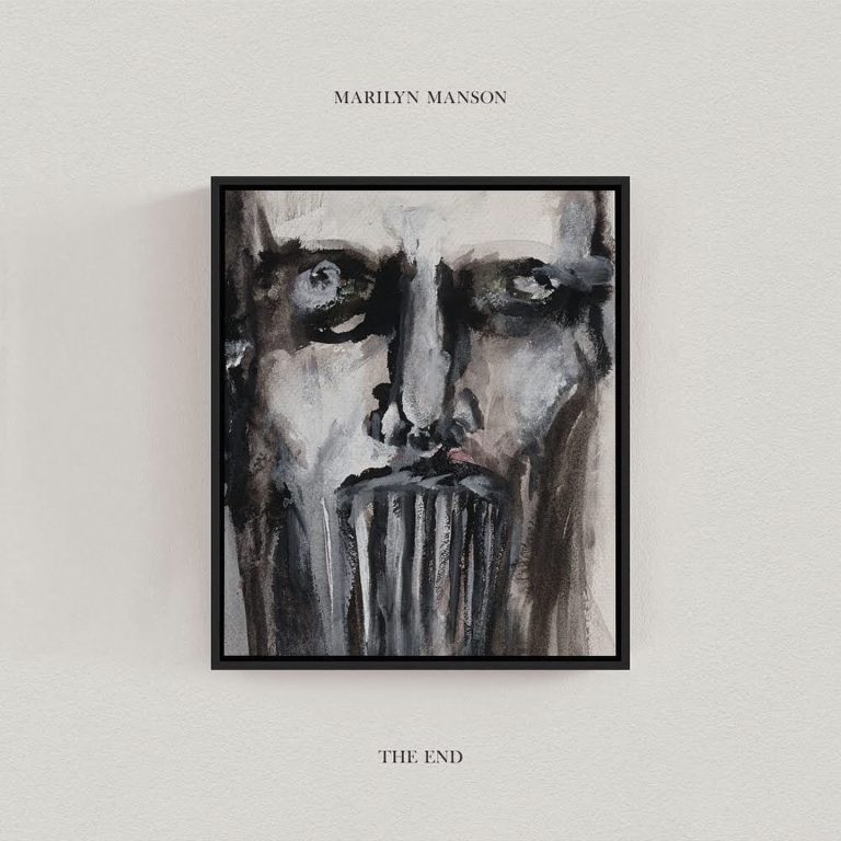 Capa de The End
